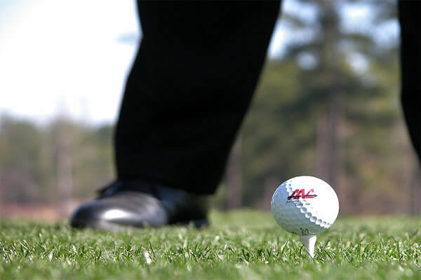 Understanding-the-Fundamentals-of-a-Good-Golf-Stance