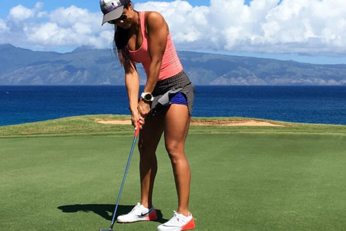 Naked girl swinging golf club pic Maria Alvarez Is Our Hot Golf Girl Of The Week