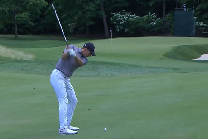 Spieth-and-Johnson-Share-the-Lead-at-the-Travelers