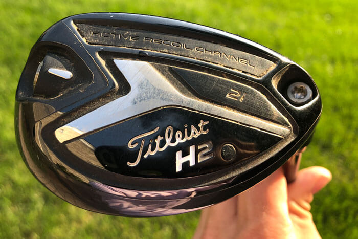 The-Right-Way-to-Hit-a-Hybrid-Golf-Club