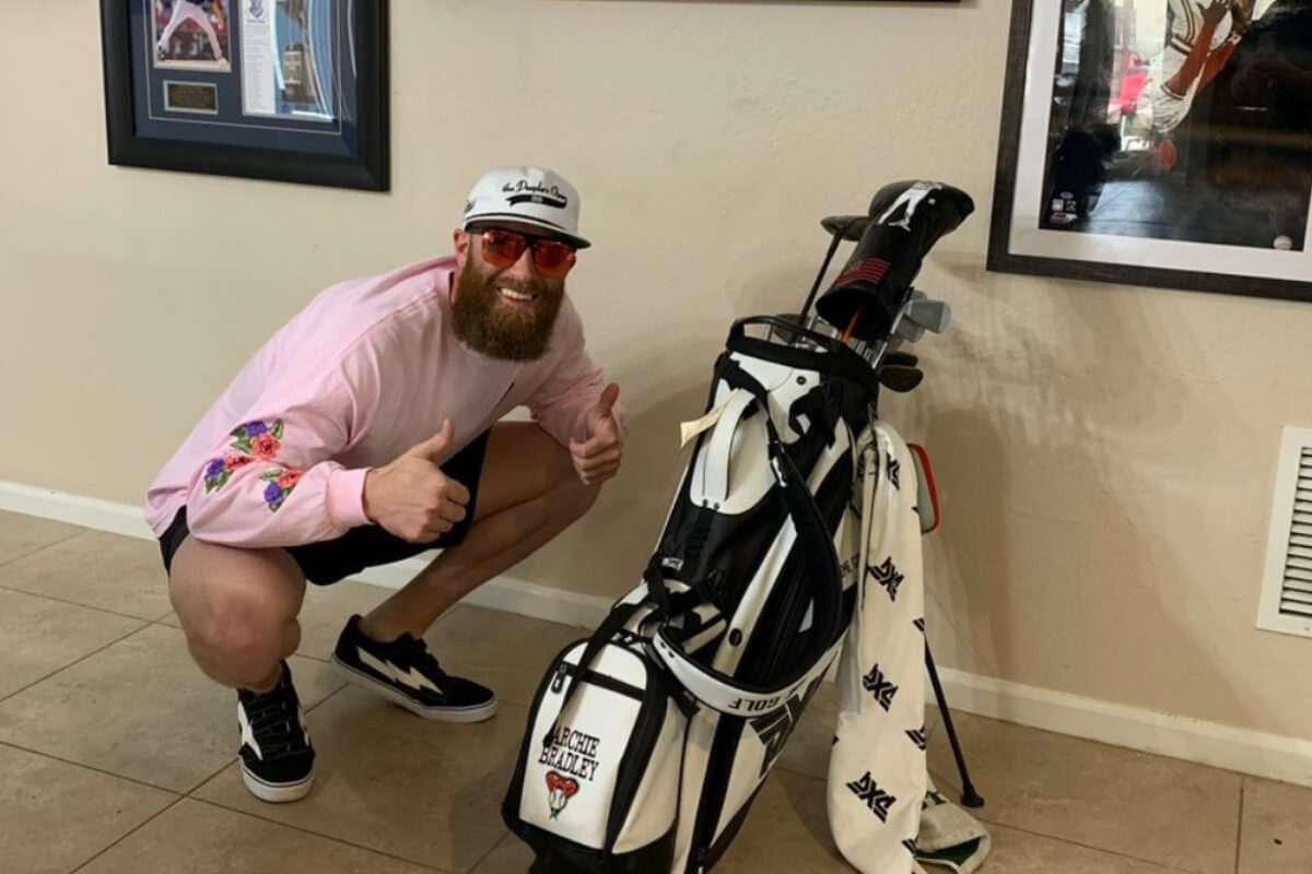 Archie Bradley Gets Stolen Clubs Back