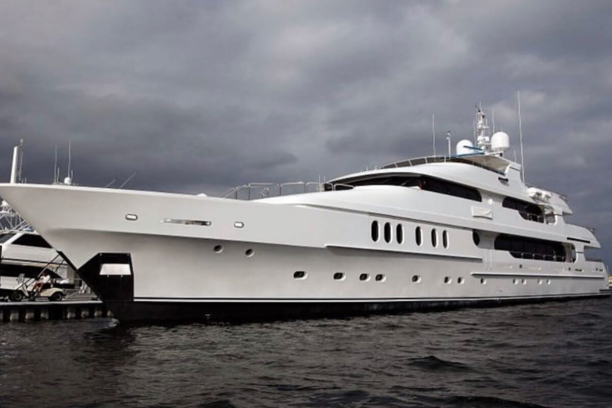 Tiger Woods Yacht
